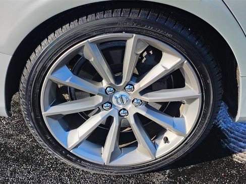 Used 2021 Volvo S60 T6 Momentum w/ Premium Package image 28