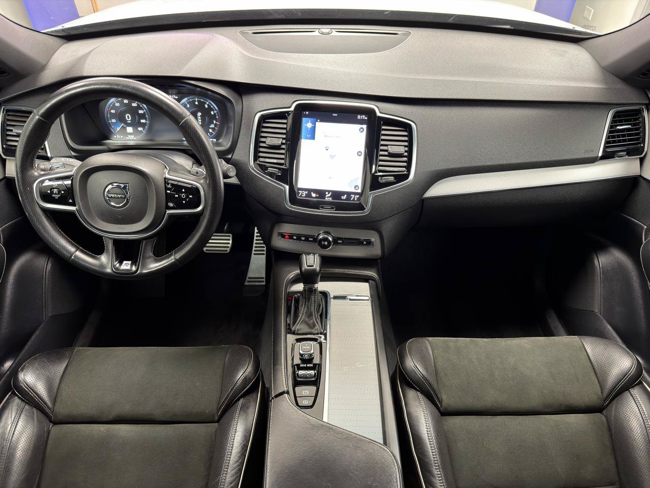 Used 2016 Volvo XC90 T6 R-Design w/ Protection Package AWD/4WD image 29