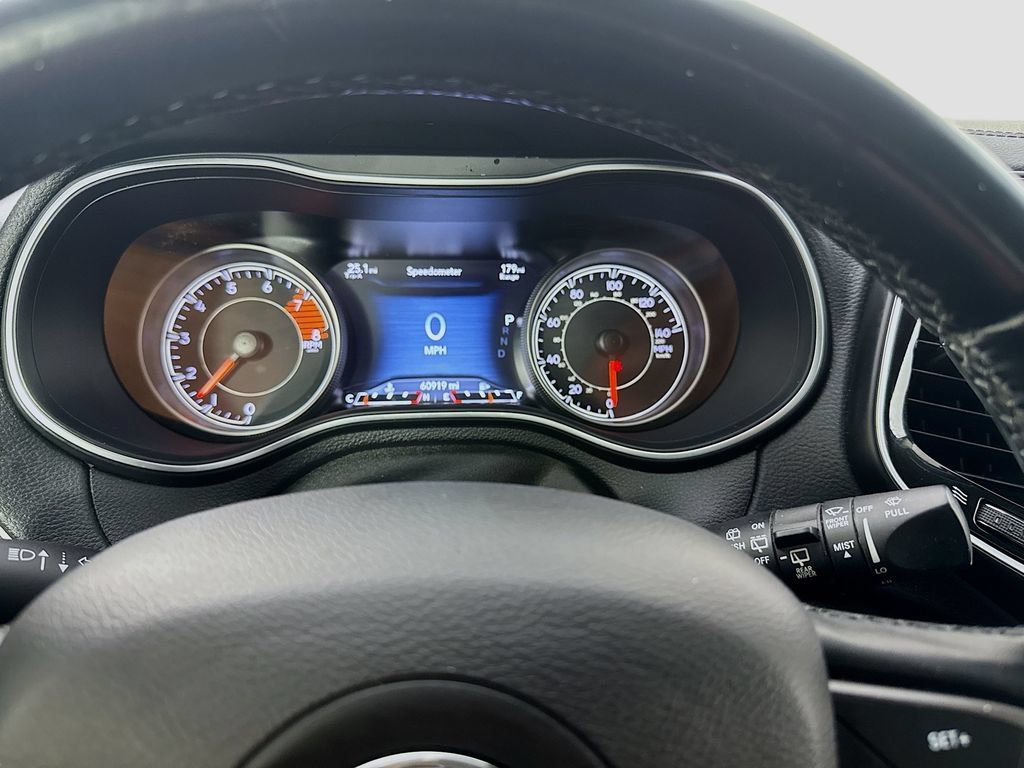 Used 2020 Jeep Cherokee Limited AWD/4WD image 14