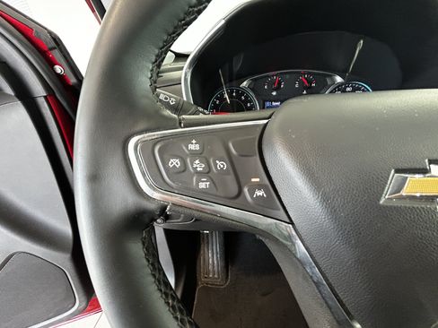 Used 2024 Chevrolet Equinox LT FWD image 12