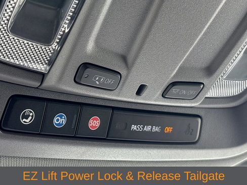 Used 2023 Chevrolet Silverado 1500 LT RWD image 24