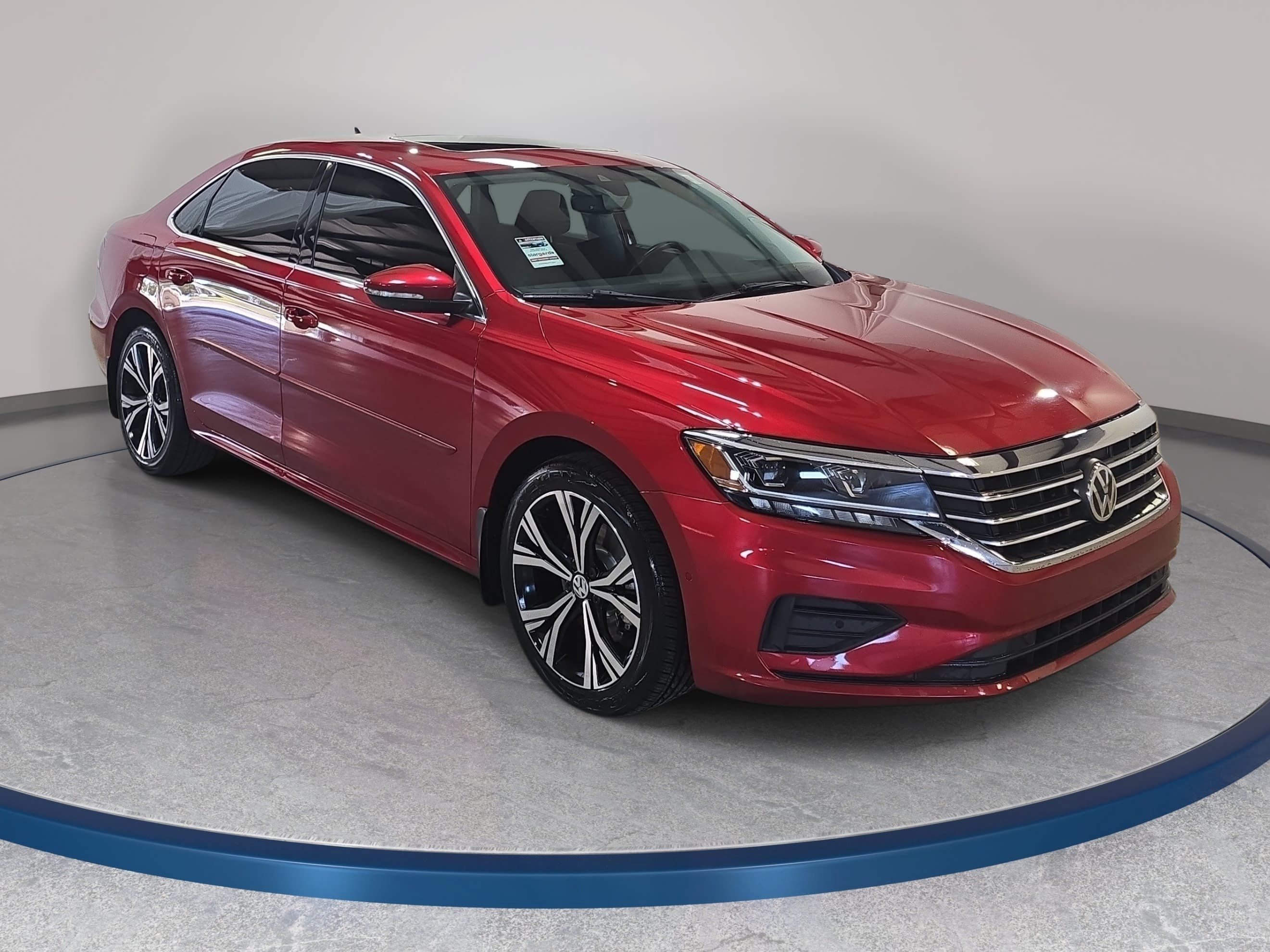 Used 2020 Volkswagen Passat 2.0T SEL FWD image 4