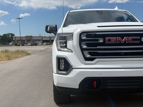 Used 2019 GMC Sierra 1500 AT4 w/ AT4 Premium Package AWD/4WD image 4