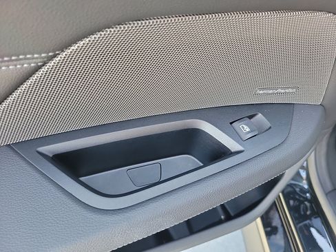 Used 2023 BMW i4 eDrive40 w/ M Sport Package RWD image 17