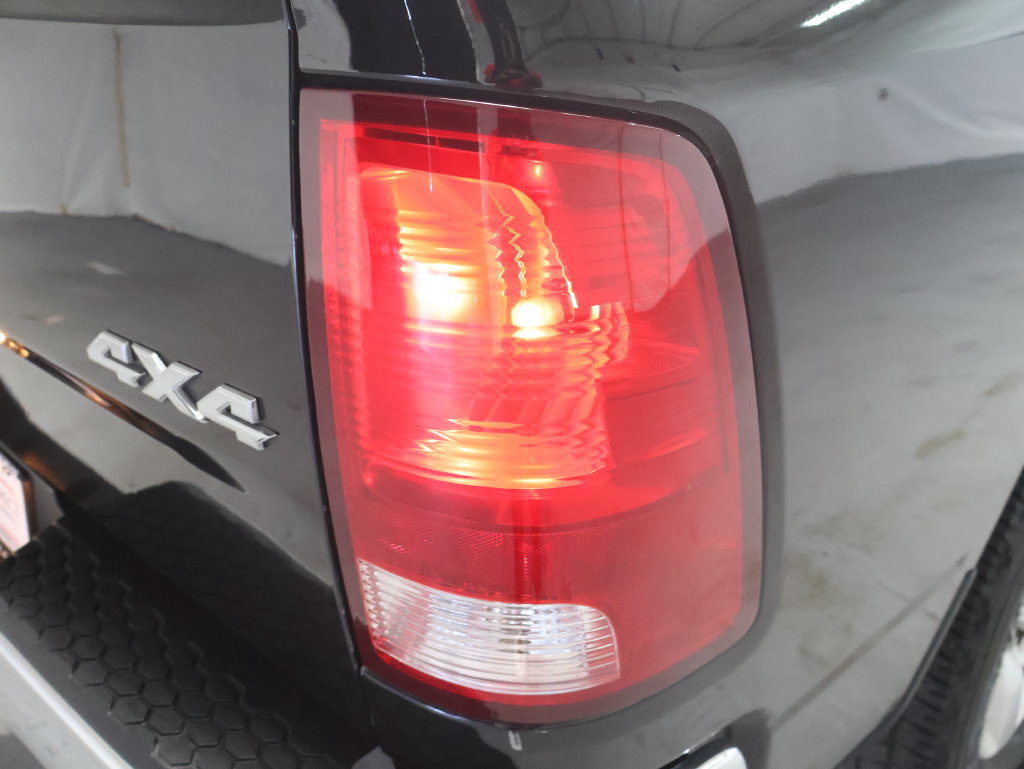 Used 2023 RAM 1500 Classic SLT w/ Trailer & Traction Group AWD/4WD image 30
