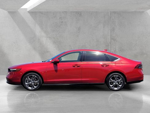 Used 2024 Honda Accord EX-L image 7