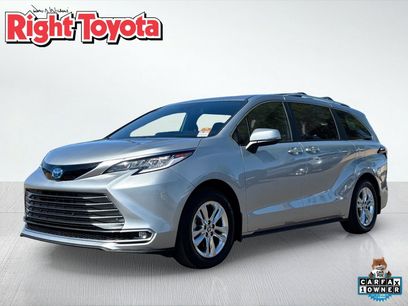 Used 2025 Toyota Sienna Limited
