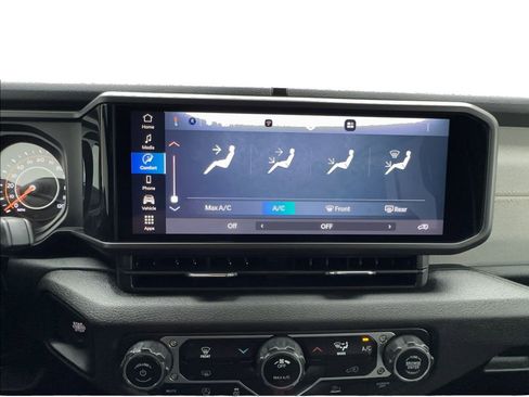 Used 2024 Jeep Wrangler Unlimited Sport AWD/4WD image 44