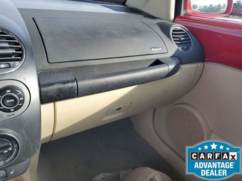 Used 2006 Volkswagen Beetle Convertible w/ Package 2 image 26