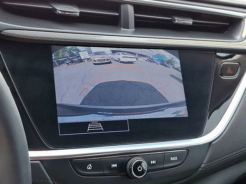 Used 2023 Buick Encore GX Preferred w/ Cold Weather Comfort Package FWD image 18