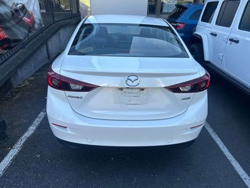 Used 2015 MAZDA MAZDA3 i Touring FWD image 4