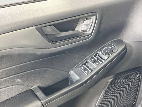 Used 2023 Ford Escape Active image 17