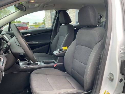 Used 2016 Chevrolet Cruze LT FWD image 15