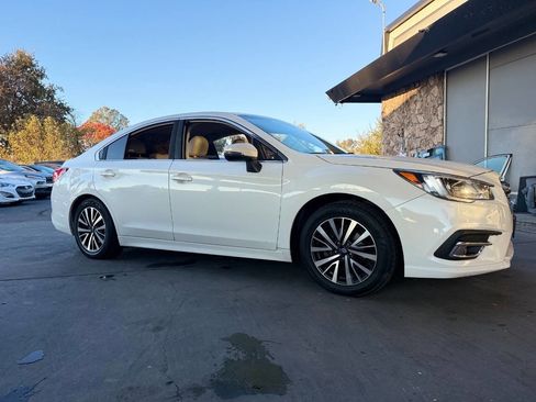 Used 2019 Subaru Legacy 2.5i Premium image 6