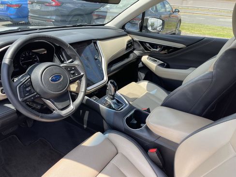 Used 2020 Subaru Outback Limited AWD/4WD image 4