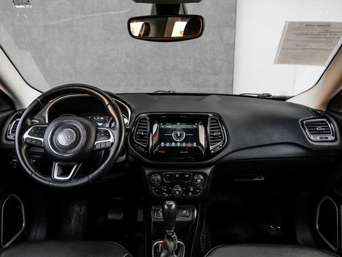 Used 2019 Jeep Compass Altitude image 14