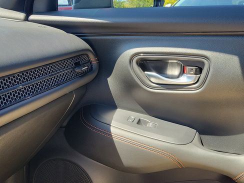 Used 2024 Honda HR-V Sport image 30