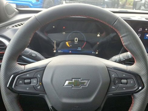 New 2026 Chevrolet Trax RS w/ Driver Confidence Package image 9