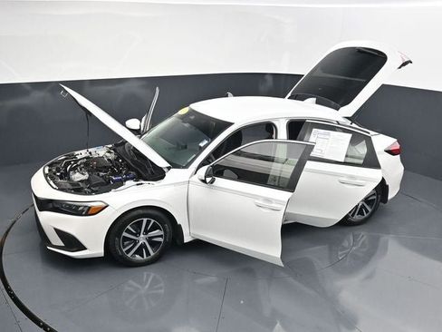 Used 2023 Honda Civic LX image 41