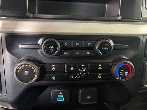 Used 2024 Ford F350 XLT w/ FX4 Off-Road Package AWD/4WD image 17