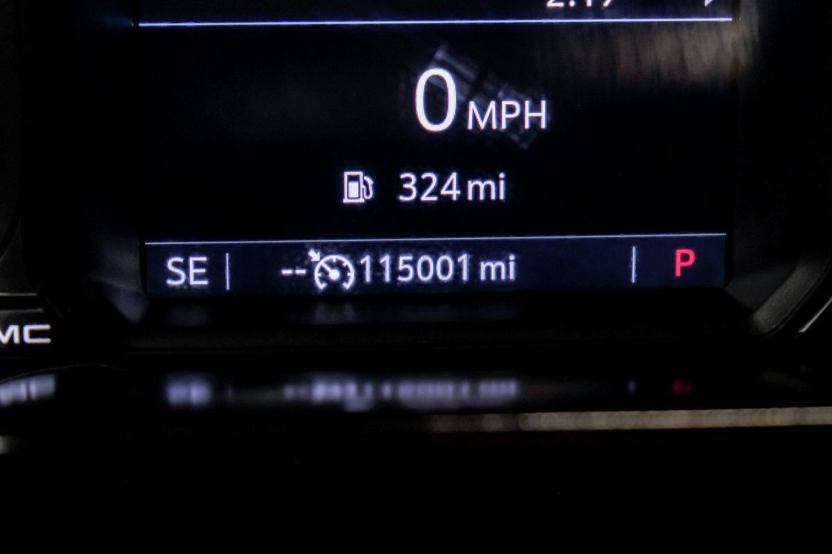 Used 2021 GMC Sierra 1500 Elevation RWD image 19