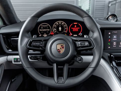 New 2026 Porsche Panamera GTS AWD/4WD image 30
