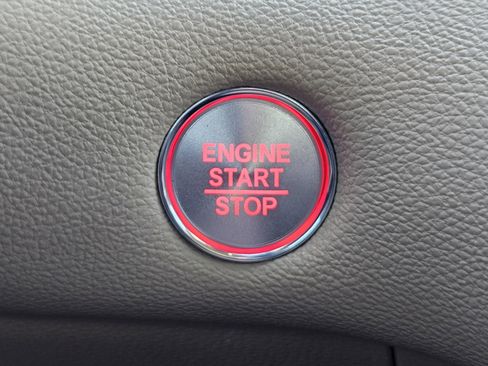 Used 2021 Acura TLX image 21