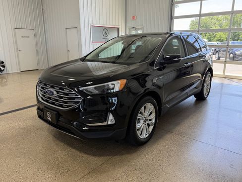 Used 2023 Ford Edge Titanium w/ Cargo Accessory Package AWD/4WD image 2