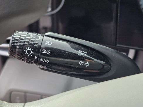 Certified 2024 Hyundai Elantra SEL image 36