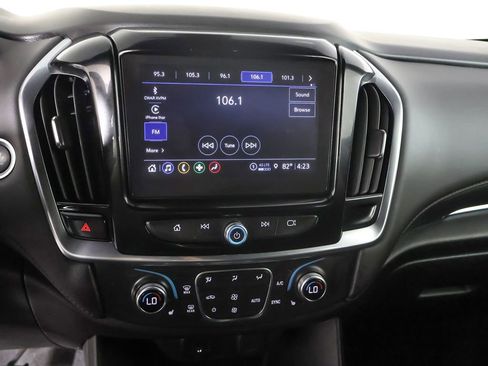 Used 2023 Chevrolet Traverse LT AWD/4WD image 42