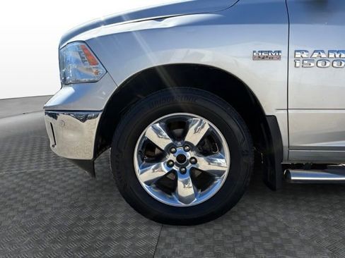 Used 2017 RAM 1500 Big Horn image 12