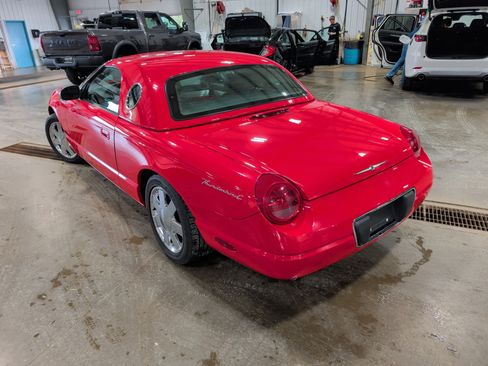 Used 2002 Ford Thunderbird image 4