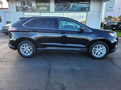 Used 2024 Ford Edge SEL image 2