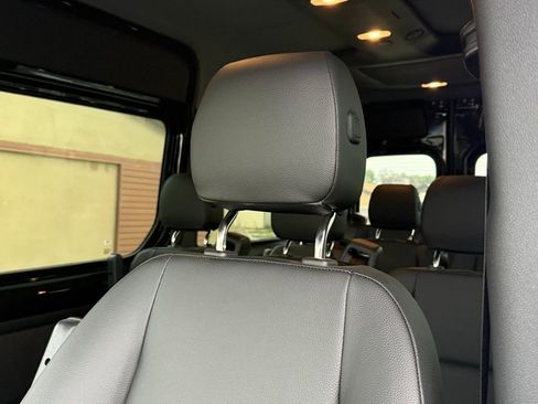New 2025 Mercedes-Benz Sprinter 2500 image 2