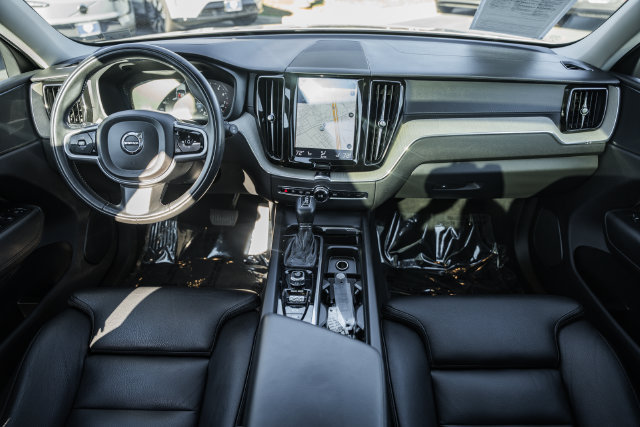 Used 2018 Volvo XC60 T6 Inscription w/ Convenience Package AWD/4WD image 21
