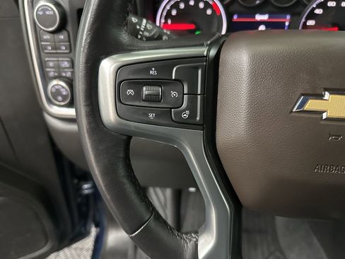 Used 2022 Chevrolet Silverado 1500 LT Trail Boss w/ Bed Protection Package AWD/4WD image 17