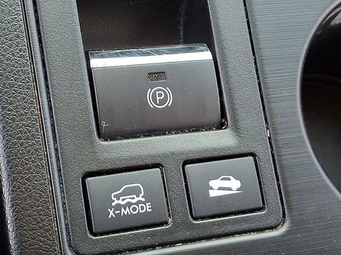 Used 2017 Subaru Outback 2.5i Premium image 27