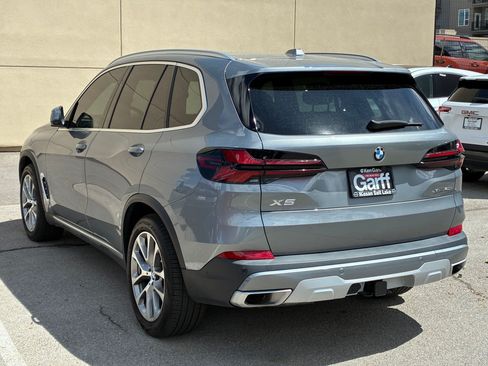 Used 2024 BMW X5 xDrive40i w/ Premium Package AWD/4WD image 9