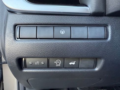 Used 2026 Nissan Rogue SV image 26