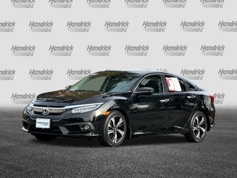 Used 2017 Honda Civic Touring image 9