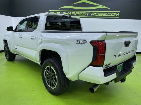 Used 2026 Toyota Tacoma TRD Sport image 7