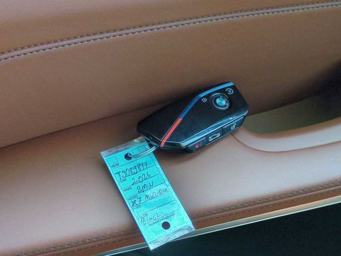 New 2026 BMW X7 M60i image 37