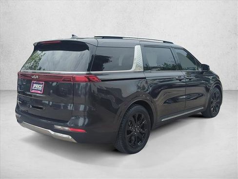 Used 2024 Kia Carnival SX Prestige FWD image 5