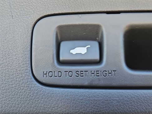 Used 2023 Honda CR-V EX-L image 22