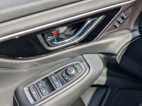 Used 2025 Subaru Legacy Limited image 11