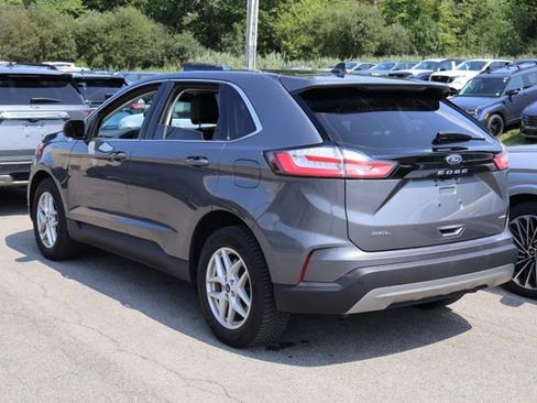 Used 2022 Ford Edge SEL w/ Convenience Package AWD/4WD image 4