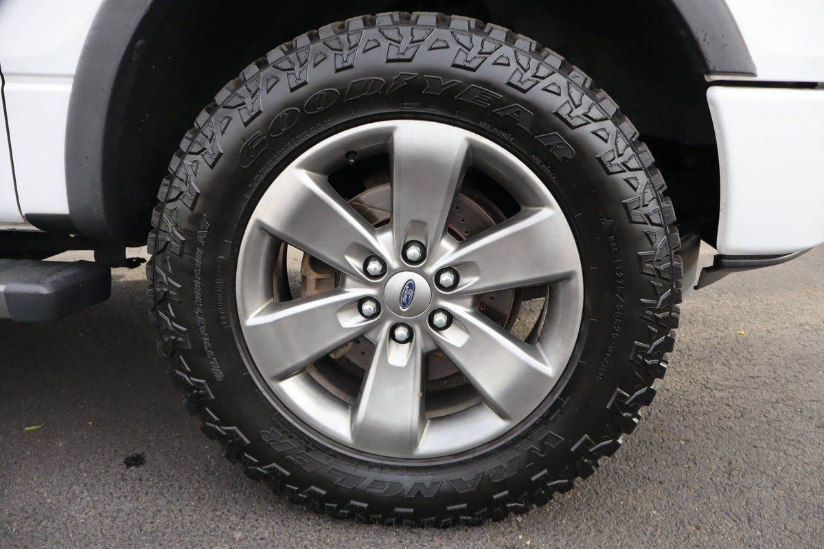 Used 2013 Ford F150 FX4 w/ Luxury Equipment Group AWD/4WD image 44