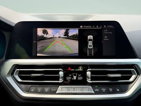 Used 2022 BMW 430i Coupe w/ Convenience Package RWD image 16