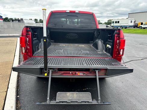 Used 2020 Ford F150 Lariat w/ Equipment Group 502A Luxury image 12