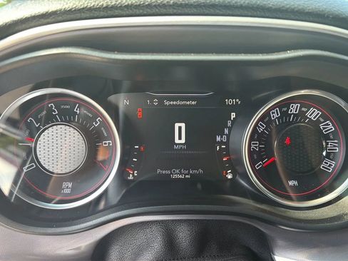 Used 2019 Dodge Challenger SXT RWD image 12